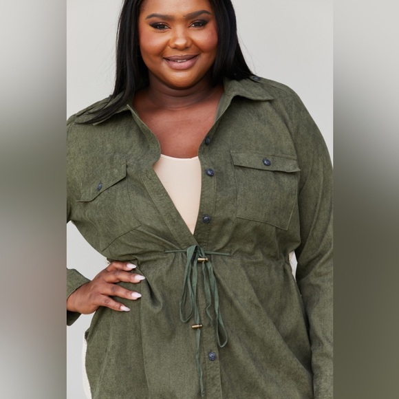 Geometric Drawstring Waist Shacket with Pockets - Picture 4 of 9